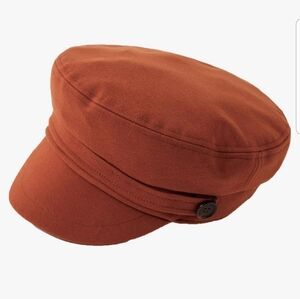 Rust colored driving cap